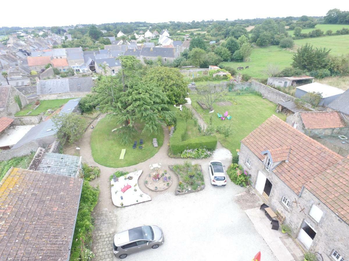 La Tourelle En Normandie Saint-Pierre-Église 外观 照片